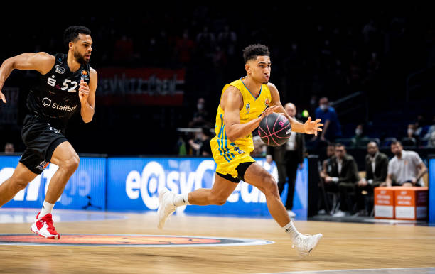 但它既是球 但它既是球