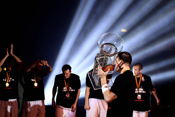 点凸显了顶 点凸显了顶